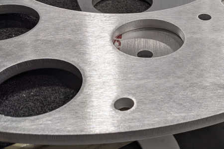 Máquina de corte a laser de fibra CNC de alta produtividade de 3000-30000W para grande formato