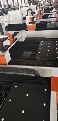 Máquinas de corte a laser de fibra de 1500w 2000w 3000w para corte CNC de chapas de metal