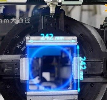 Máquina de corte a laser de fibra MAX Raycus para tubos pequenos Tubos de metal quadrado 3000W 6000W