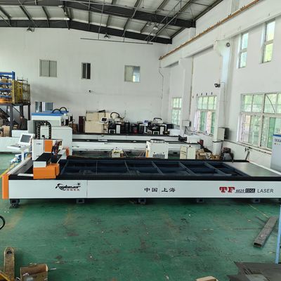 Máquina de corte a laser de fibra de metal de alta precisão para manutenção